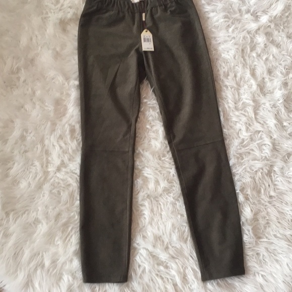 *OLIVE GREEN* NWT, Max Studio,‎ Women’s, S, faux suede legging, back pockets - Picture 3 of 7